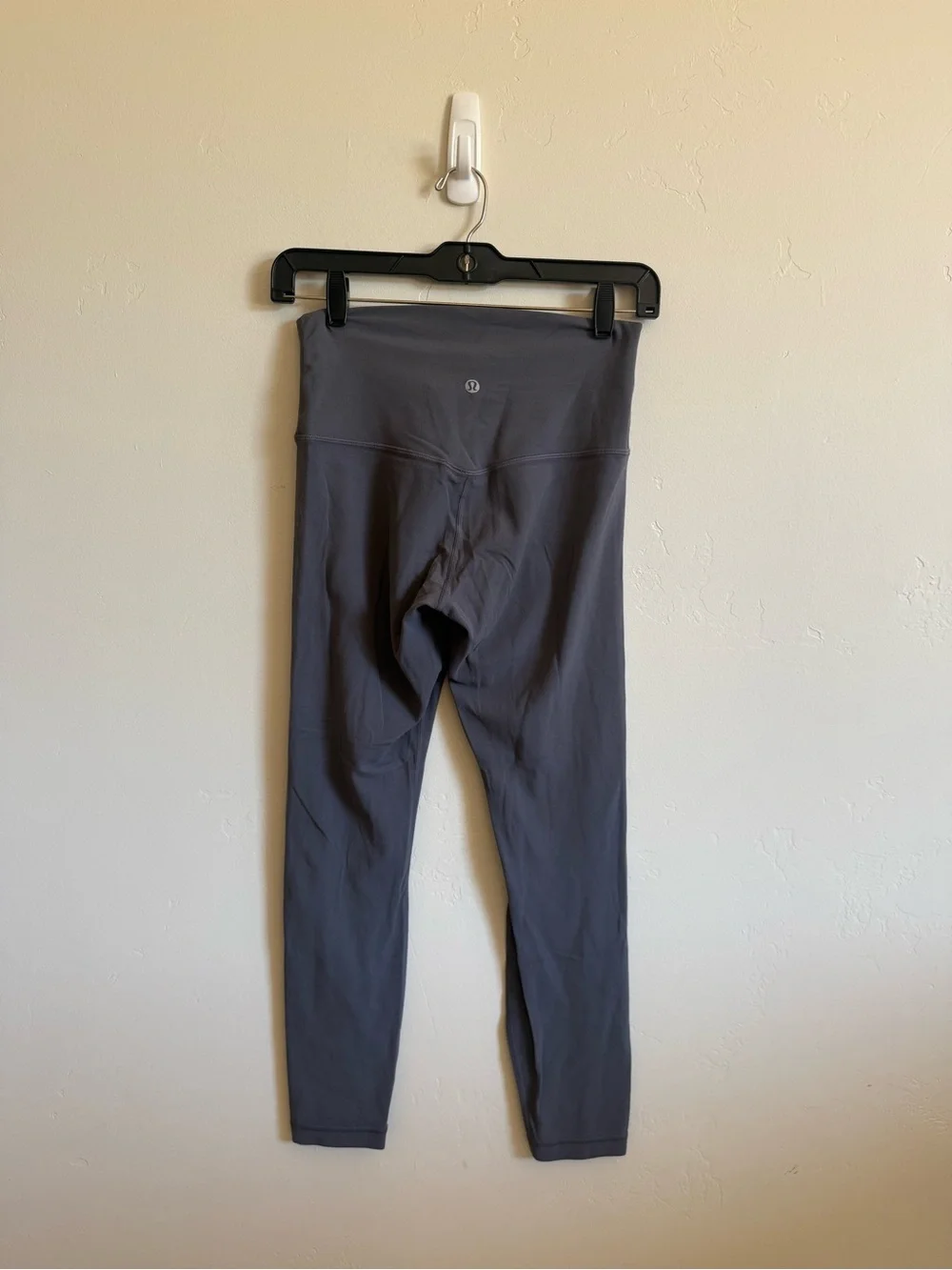 Lululemon Align High Rise Leggings Size 6 Gray Full Length Yoga Athletic Pants